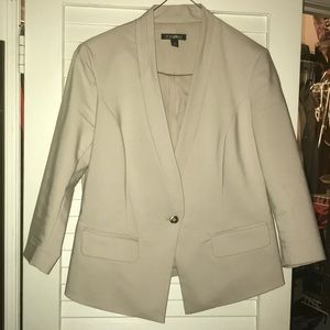 Khaki Roz&Ali blazer